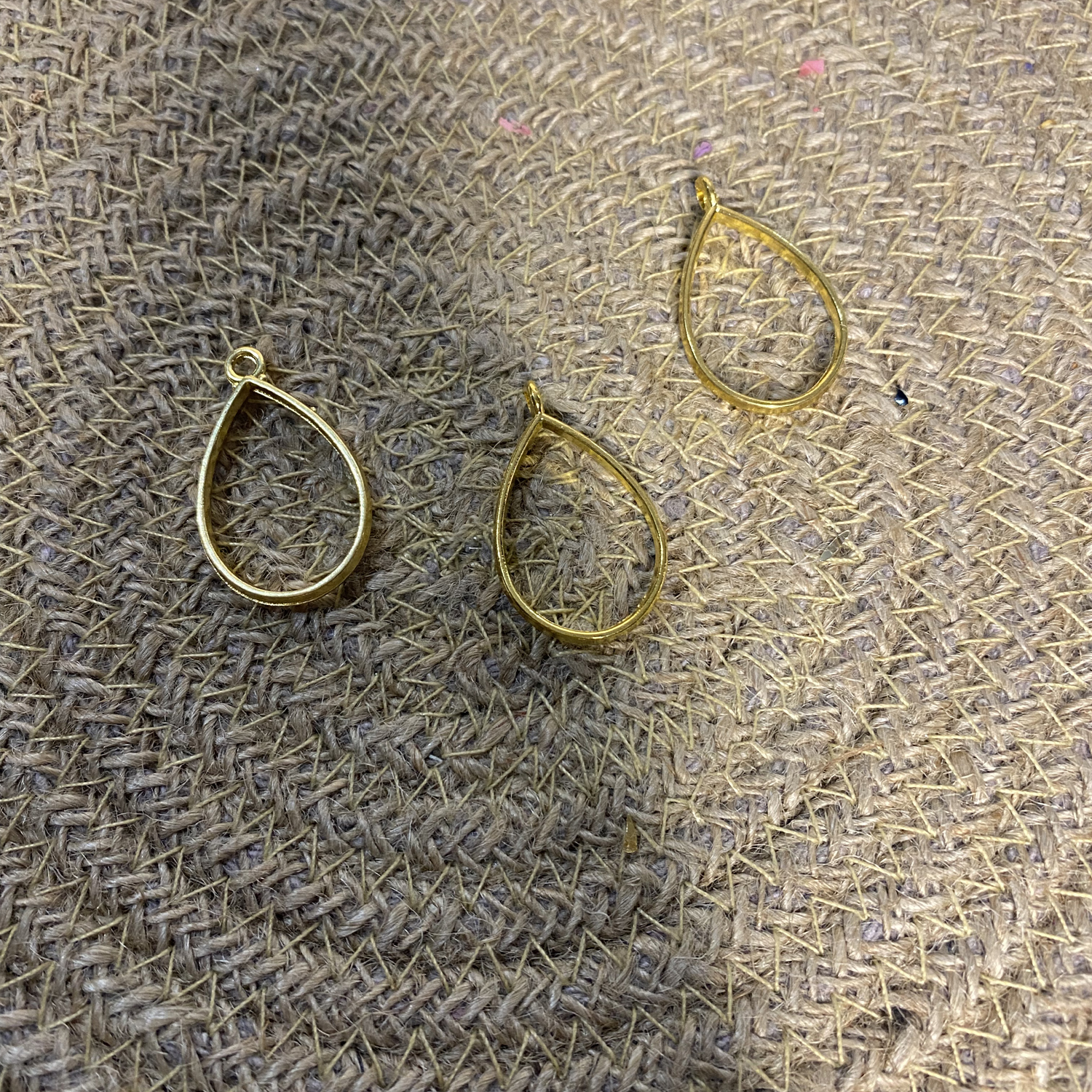 Drop shape Bezel